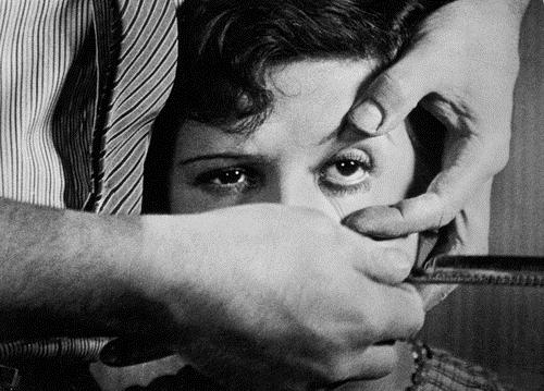 Un Chien Andalou